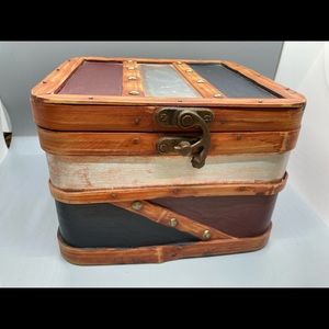 Decorative storage boxes
Rustic on the inside 
Wood/Navy Blue/ Maroon/Silver